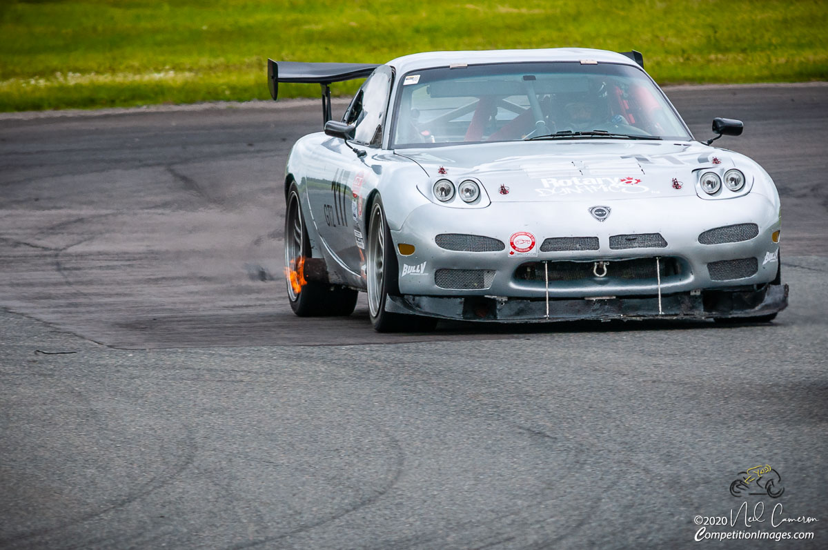 Mazda RX7 belches flame, Shannonville 2008