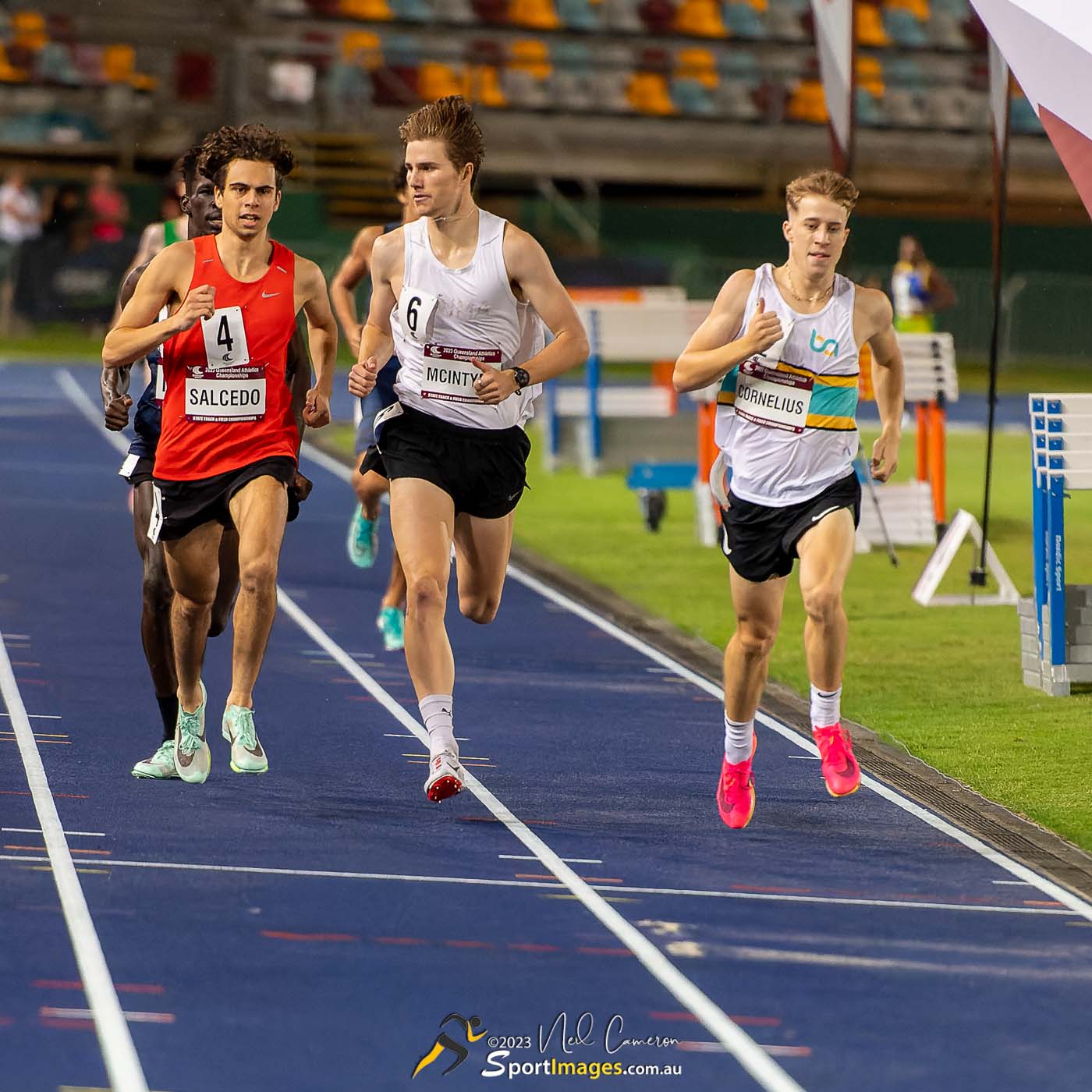 Men Open 800m, Heat 1