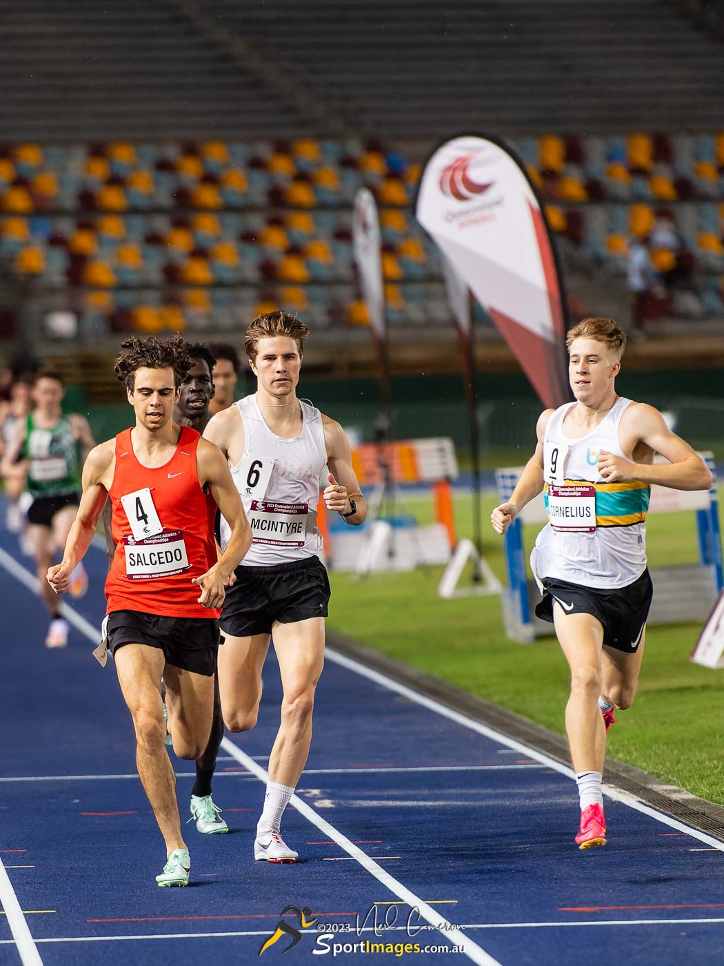 Men Open 800m, Heat 1