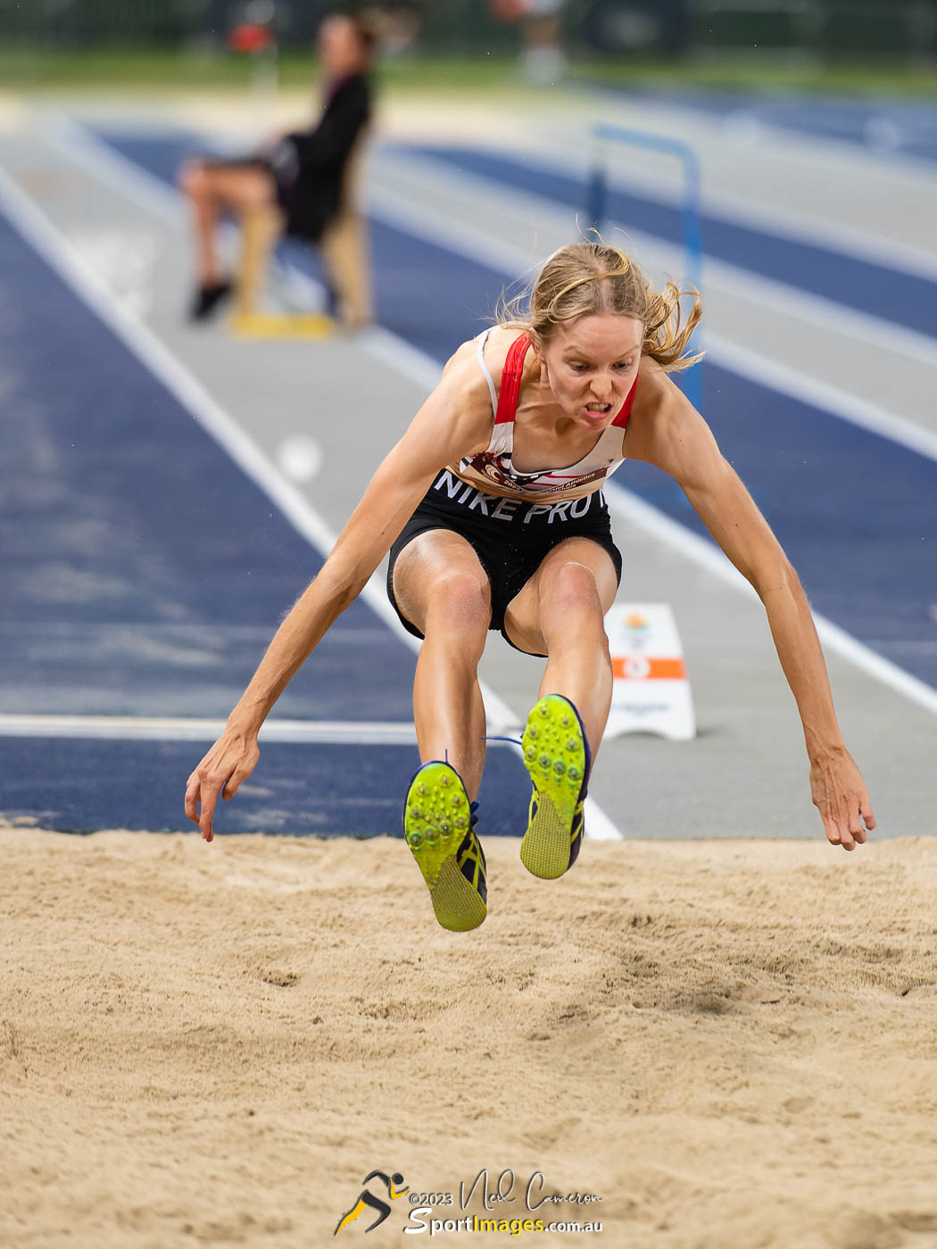 Liana Cox, Women Under 17 Long Jump